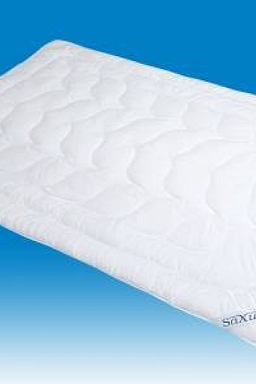 A baby kit, blanket and pillow CLASSIC