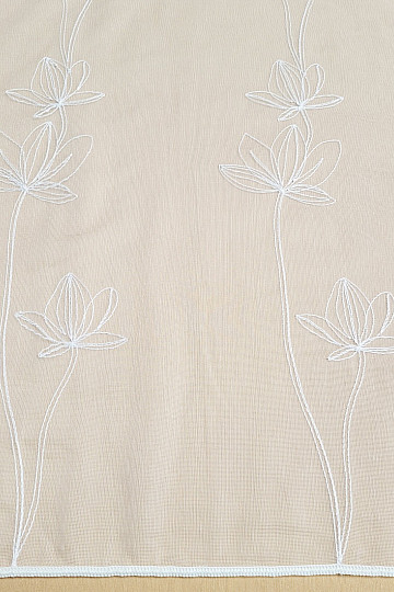 Luxurious embroidered curtain WHITE WITH FLOWERS 11745/290