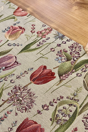 Tapestry tablecloth, scarf Spring-tulips