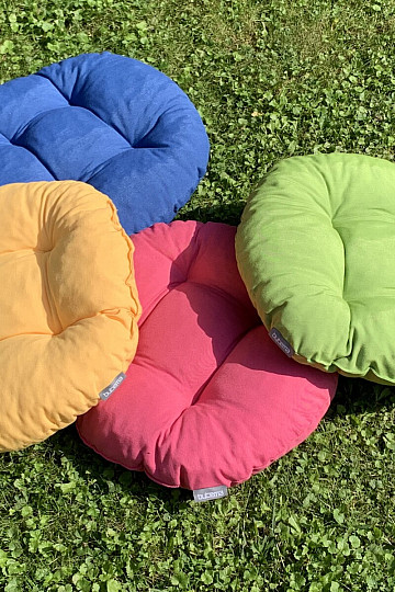 Cushions for round chairs