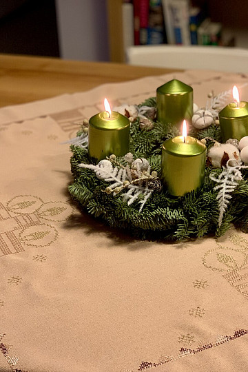 Embroidered salmon tablecloths and shawls