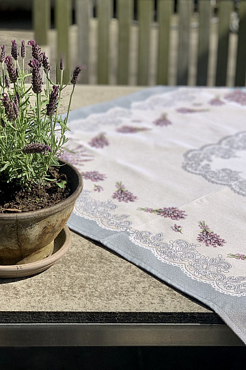 Tapestry tablecloth and shawl LAVENDER LACE