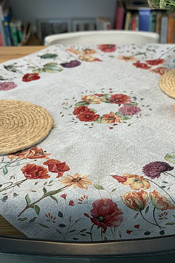 Tapestry tablecloth and shawl MEADOW FLOWERS