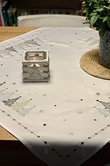 Embroidered Christmas tablecloth and shawls WHITE GOLD TREES