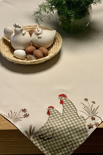 Embroidered tablecloth and scarf SLEPIČKA check