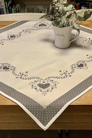 Embroidered tablecloth and scarf GRAY HEART