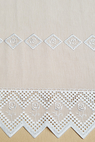 Finished curtain WHITE ROSE