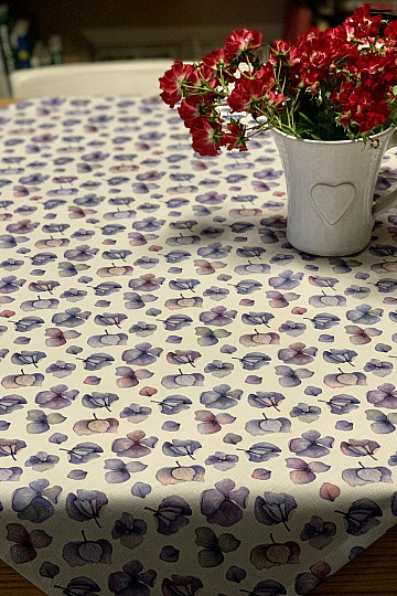 MONTANA PURPLE BLUE FLOWERS tablecloth and scarf