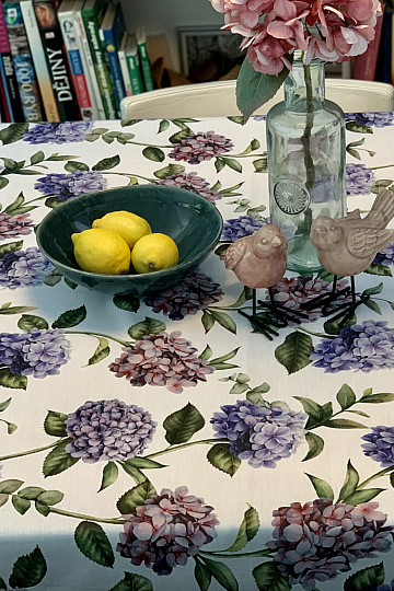 Table cloth and scarf HYDRANGEA BLUE