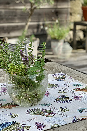 Tapestry tablecloth and shawl LAVANDER GARDEN 2