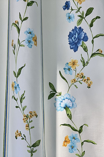 Finished curtain for loops COUNTRY GARDEN