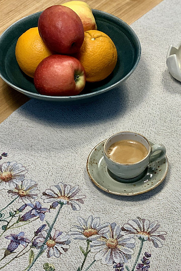 Tapestry tablecloth and shawl SPRING CRUSH