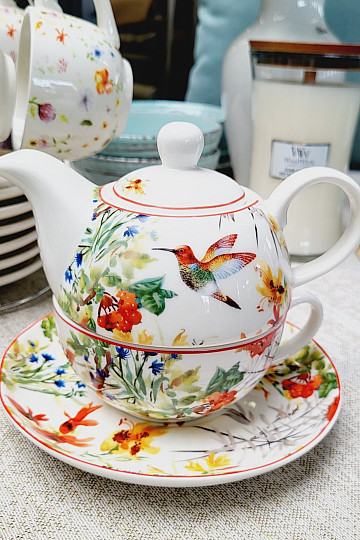 LINNEA cup with teapot