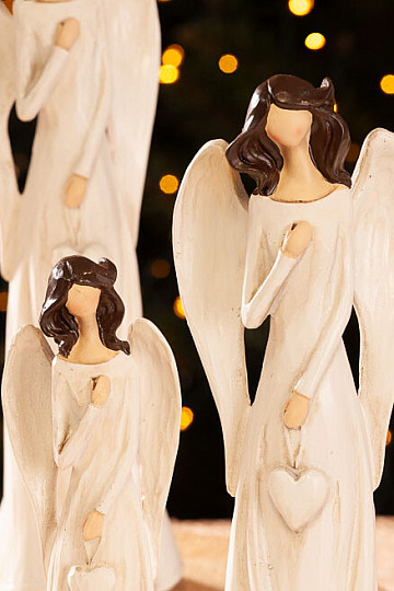 ANGEL KISSES WITH A HEART