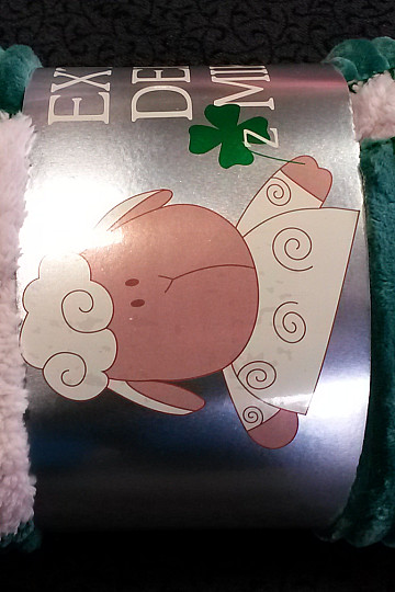 Microfiber blanket EXTRA SOFT SHEEP plastic design - green