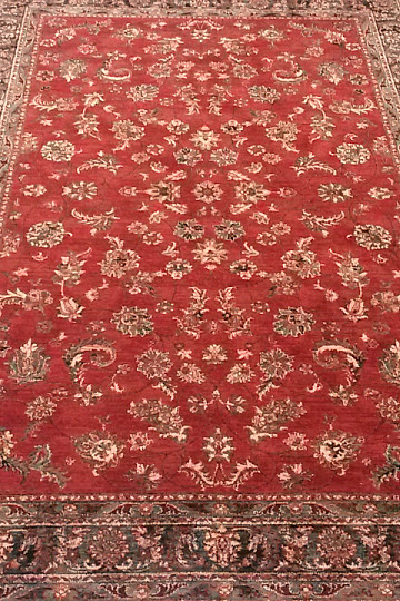 Luxurious woolen carpet ROYAL allover flower red