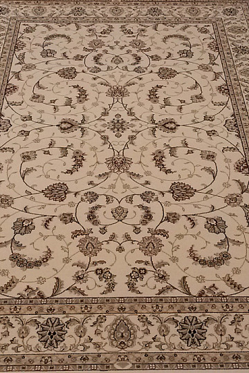 Woolen classic carpet DIAMOND cream