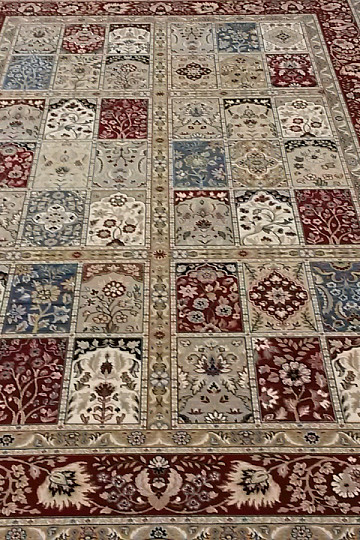 Classic woolen carpet DIAMOND ORIENT 7216/300
