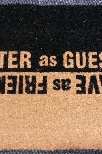 Mat FRIENDS/GUESS