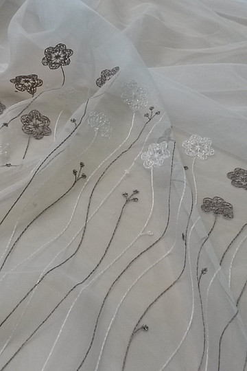 Modern embroidered curtain 597/500