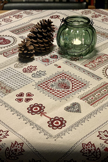 Tapestry tablecloth and scarf HEART LACE