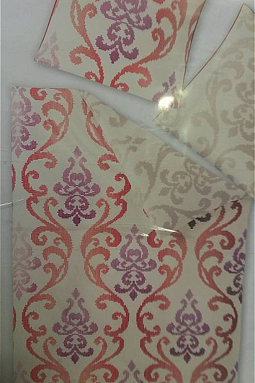 satin beddigns SOL-K 8716-20 ornament red