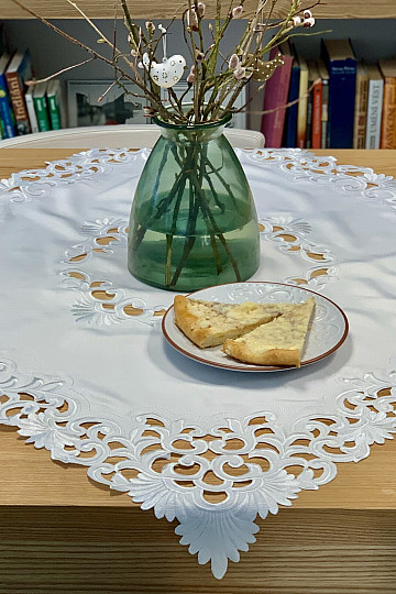 Embroidered tablecloth Lace