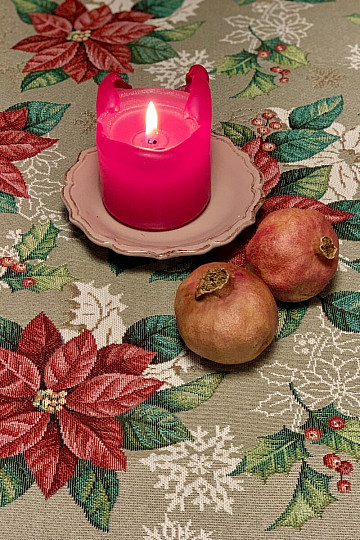 Tapestry tablecloth, scarf RED CHRISTMAS STAR