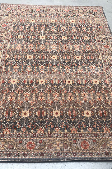 Luxury wool carpet LEGEND 468-12/GB500
