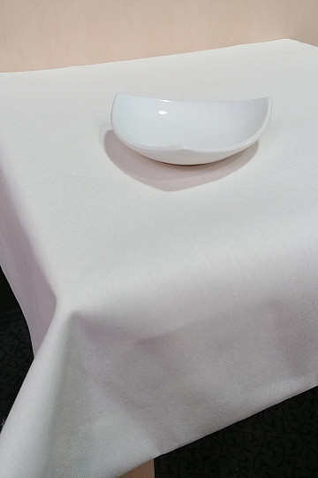 LISA tablecloth - creamy