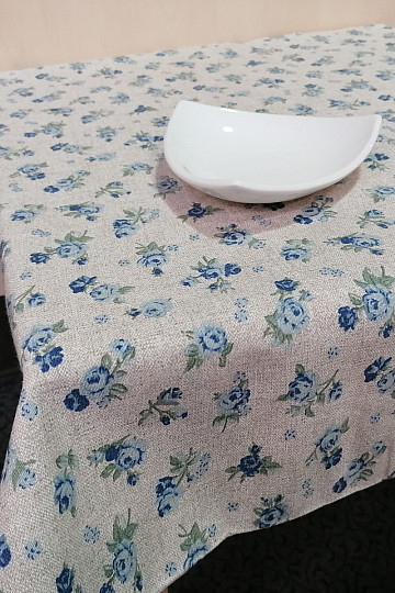 Tablecloth - blue rose