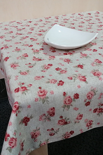 Tablecloth - red rose