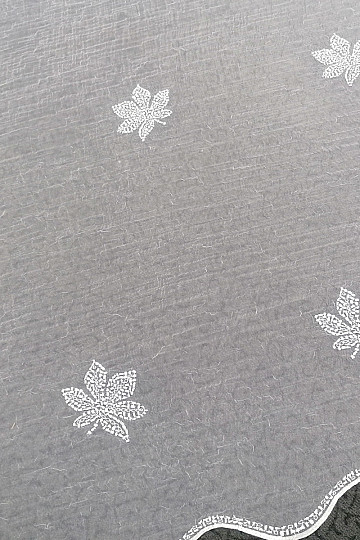 Embroidered luxury curtain - leaves