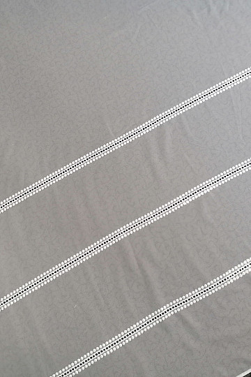 Curtain with embroidery 544/601/180
