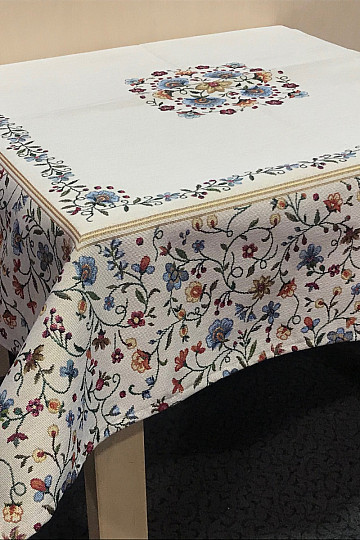 Tapestry tablecloth JURKOVIČ 2