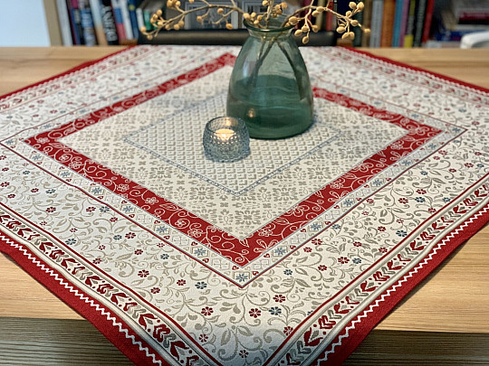 Tapestry tablecloth and scarf FLOWERS IN A FRAME