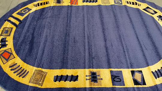 Oval rug LOGO 200x300