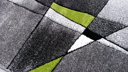 Modern carpet BRILLIANCE green