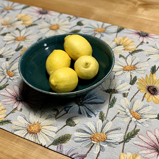 Tapestry tablecloth and scarf DAISY