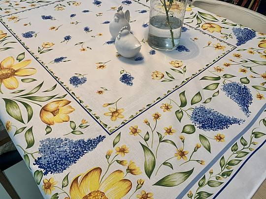 SPRING FLOWERS tablecloth and circle