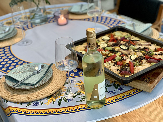 SUNFLOWER tablecloth and circle