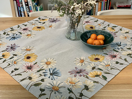 Tapestry tablecloth and shawl DAISY II