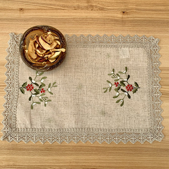 Placemat MISTLET lace