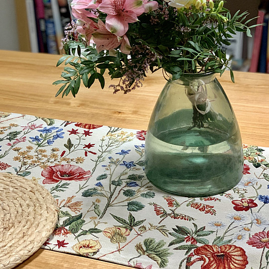 JOSEFÍNA tapestry tablecloth and scarf