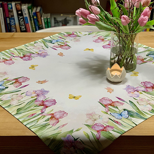 Tablecloth Irises