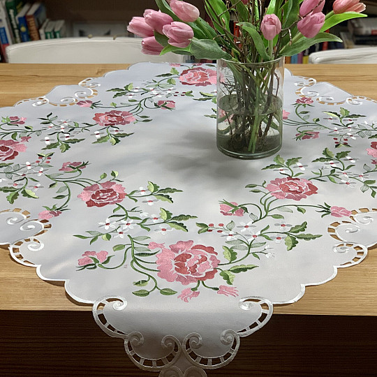 Embroidered tablecloth and scarf ROSE