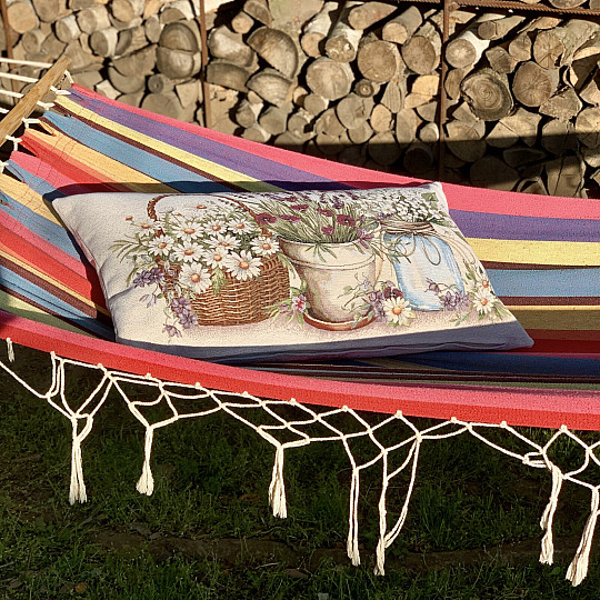 Tapestry pillow BEAUTY IN THE CART