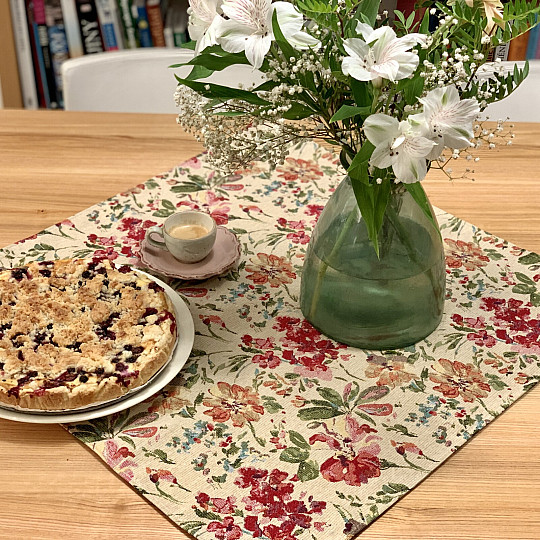 Tapestry tablecloth SPRING GARDEN