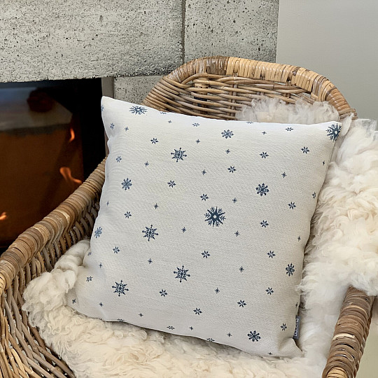 Christmas tapestry cover GENTLE FLAKE BLUE