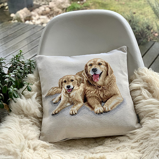 Tapestry pillowcase LABRADOR AND PUPPY